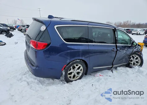2019 Chrysler Pacifica Touring L Plus z USA, uszkodzony, nr VIN 2C4RC1EG4KR506689